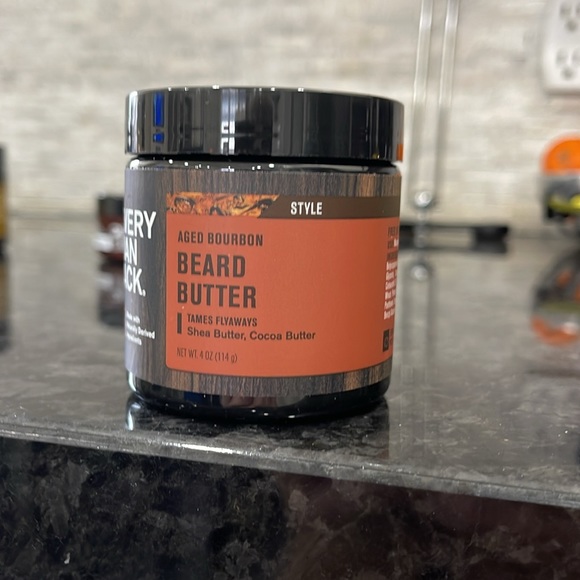 Beard Care Bundle - Picture 10 of 14